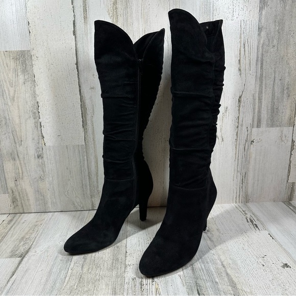 Boutique Black Suede High Heel Knee-High Boots with Ruched Detailing #901 - Picture 4 of 13